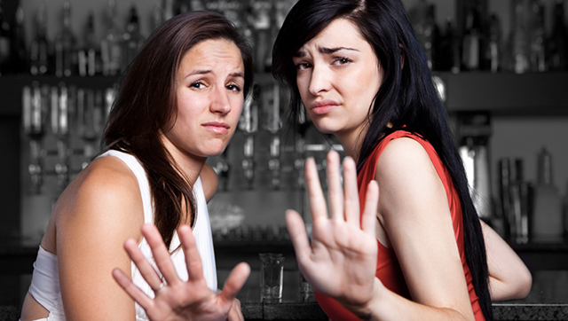 Top-dj-rimorchiare-in-discoteca-lo-stai-facendo-male