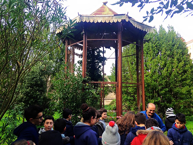 interno-giardino-villa-capecelatro