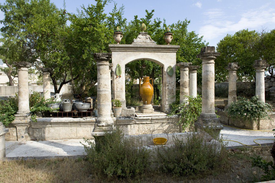 431186_191231867658473_1404559302_n