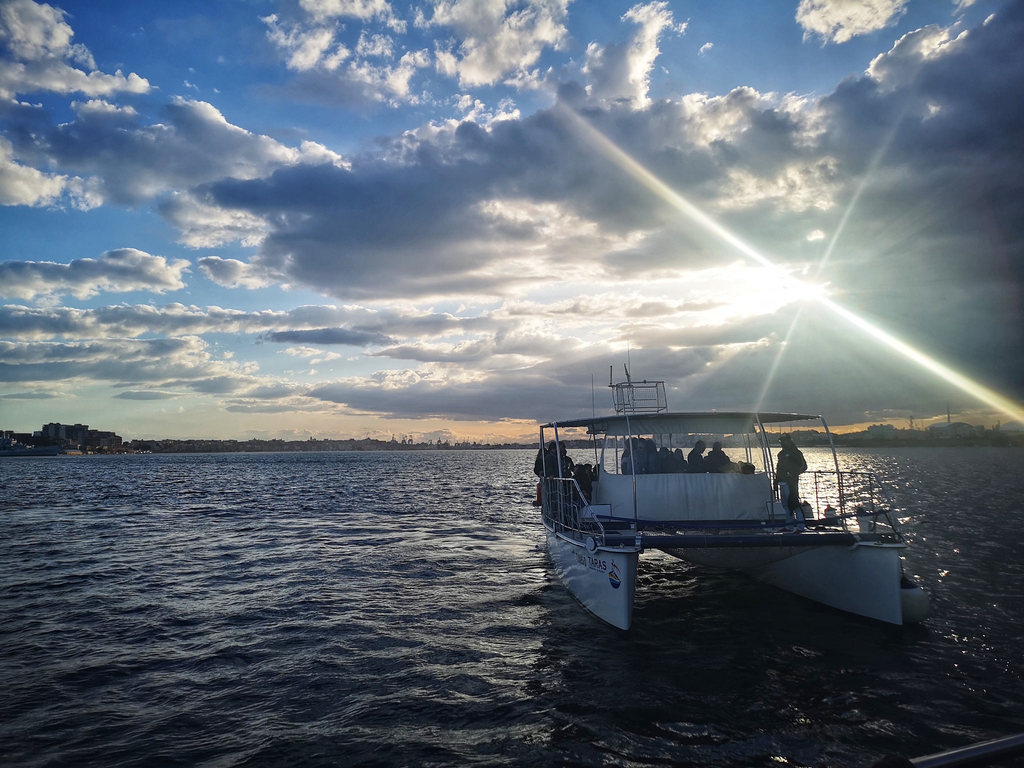 60962944_707192603033020_4248673771956731904_o